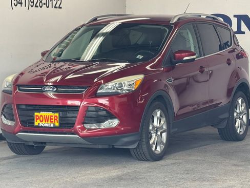 Used 2014 Ford Escape Titanium w/ Equipment Group 401A AWD/4WD image 7