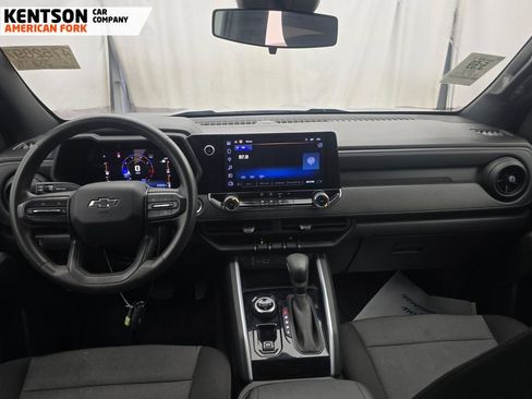 Used 2023 Chevrolet Colorado Trail Boss w/ LPO, Dark Essentials Package AWD/4WD image 6