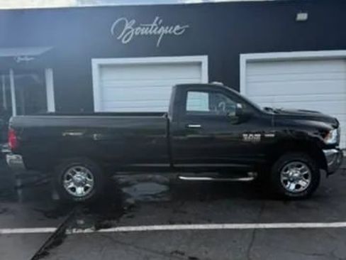 Used 2018 RAM 3500 SLT w/ Snow Chief Group AWD/4WD image 5