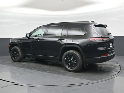 New 2026 Jeep Grand Cherokee L 4WD image 28