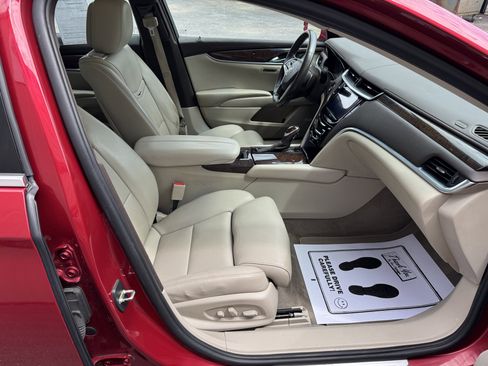 Used 2013 Cadillac XTS Premium AWD/4WD image 26