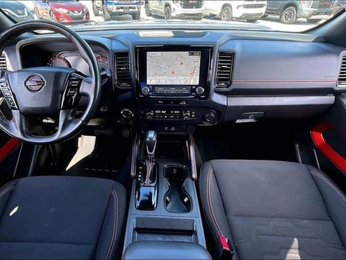 Used 2024 Nissan Frontier PRO-4X AWD/4WD image 7