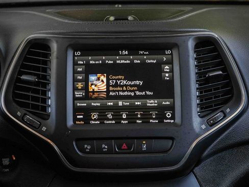 Used 2023 Jeep Cherokee Altitude Lux w/ Lux Elite Package AWD/4WD image 14