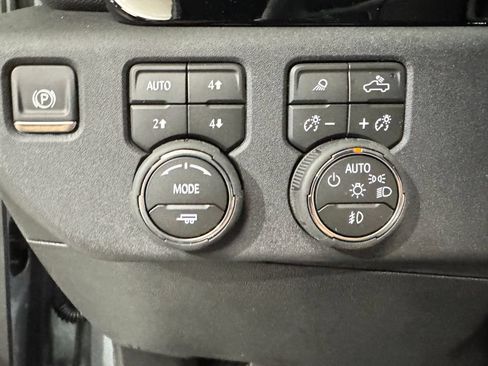 New 2026 Chevrolet Silverado 2500 LT w/ Trail Boss Package AWD/4WD image 22