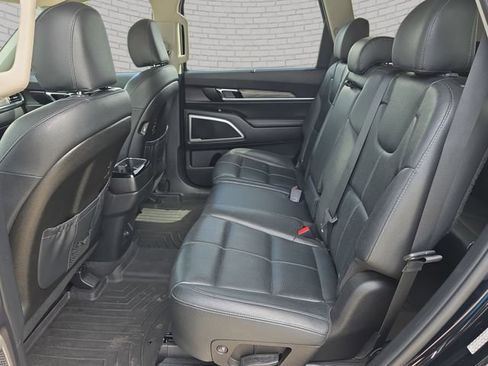 Used 2020 Kia Telluride EX AWD/4WD image 15