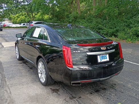 Used 2017 Cadillac XTS Luxury w/ Driver Awareness Package FWD image 5