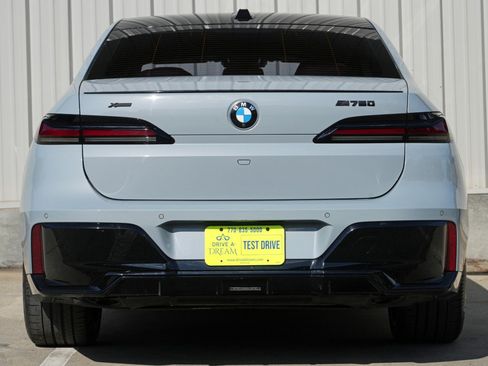 Used 2024 BMW 740i w/ M Sport Professional Package RWD image 11