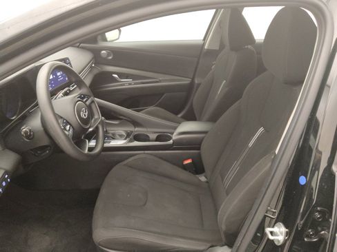 Used 2022 Hyundai Elantra Blue w/ Cargo Package FWD image 17