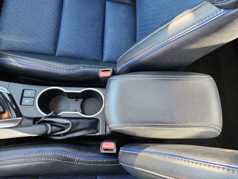 Used 2017 Toyota Corolla SE w/ SE Premium Package image 20