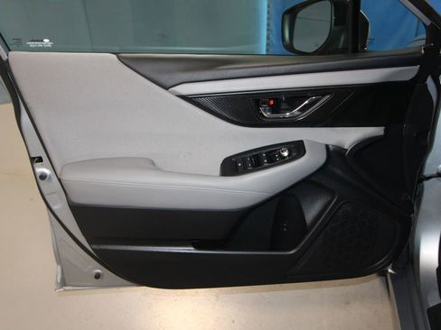 Used 2020 Subaru Legacy Premium image 5