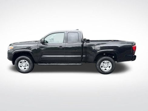 Used 2021 Toyota Tacoma SR RWD image 8
