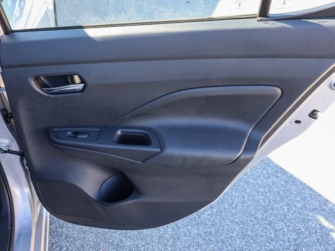 New 2025 Nissan Versa SV image 18