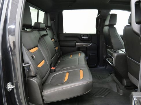 Used 2020 GMC Sierra 2500 AT4 w/ AT4 Premium Package image 20