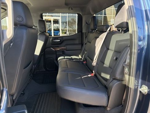 Used 2021 GMC Sierra 1500 Elevation image 18