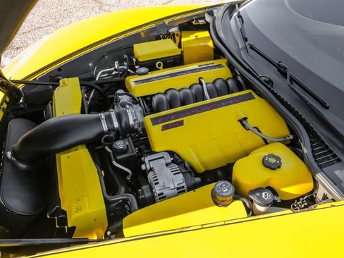 Used 2006 Chevrolet Corvette Coupe image 43