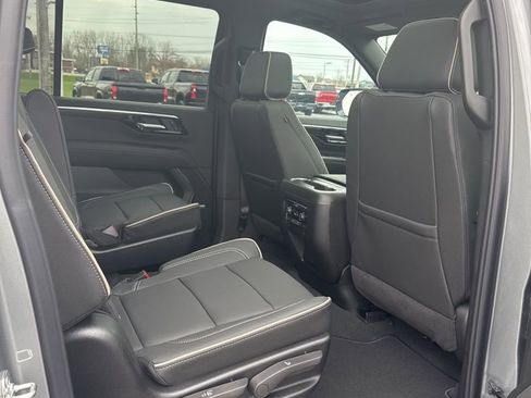 New 2026 Chevrolet Suburban Premier w/ Sun And Tow Package AWD/4WD image 54