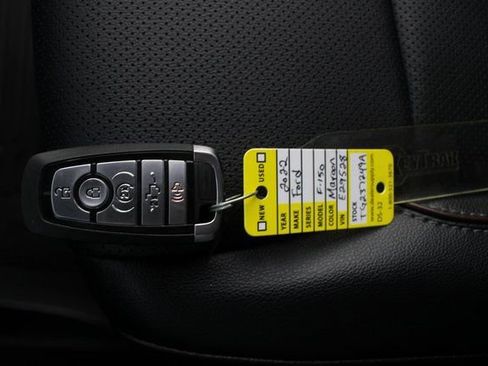 Used 2022 Ford F150 Lariat image 7