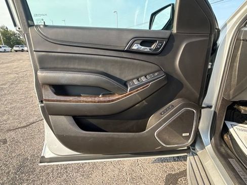 Used 2015 Chevrolet Tahoe LT AWD/4WD image 10