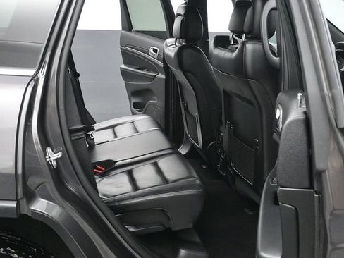 Used 2021 Jeep Grand Cherokee Limited image 12