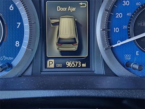 Used 2017 Toyota Sienna Limited Premium w/ Outdoor Package image 23