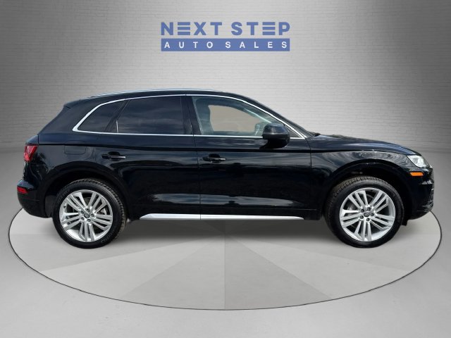 Used 2018 Audi Q5 2.0T Premium Plus w/ Premium Plus Package AWD/4WD image 9