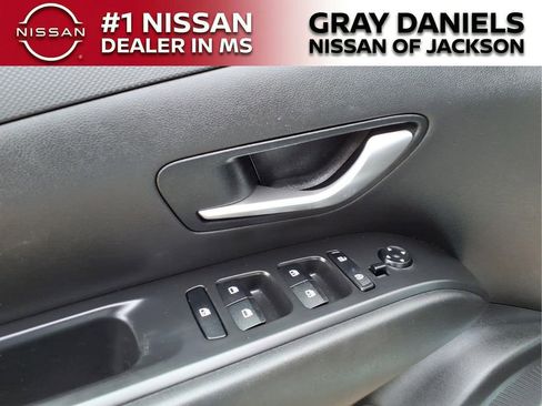 Used 2023 Hyundai Santa Cruz SEL AWD/4WD image 11