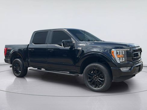 Used 2021 Ford F150 XLT w/ Equipment Group 302A High AWD/4WD image 3