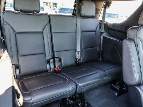 Used 2023 GMC Yukon Denali AWD/4WD image 24