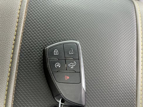 Used 2023 Chevrolet Silverado 1500 ZR2 w/ Technology Package image 44