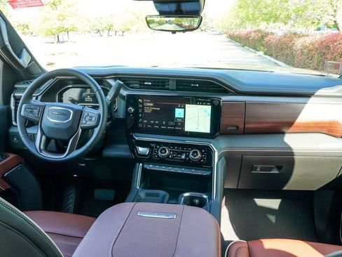 New 2026 GMC Sierra 2500 Denali Ultimate w/ Max Trailering Package AWD/4WD image 12