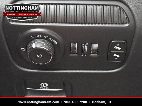 Used 2024 Jeep Grand Wagoneer L Series II w/ Quick Order Packagew 28T AWD/4WD image 18