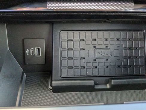 Certified 2025 Ford F150 King Ranch w/ FX4 Off-Road Package image 25