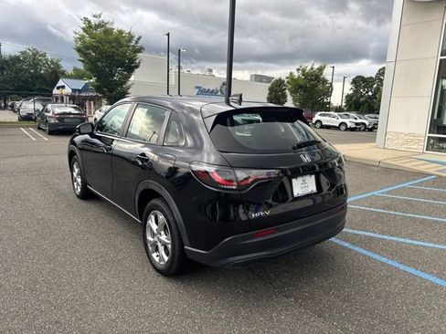 Used 2023 Honda HR-V LX image 6
