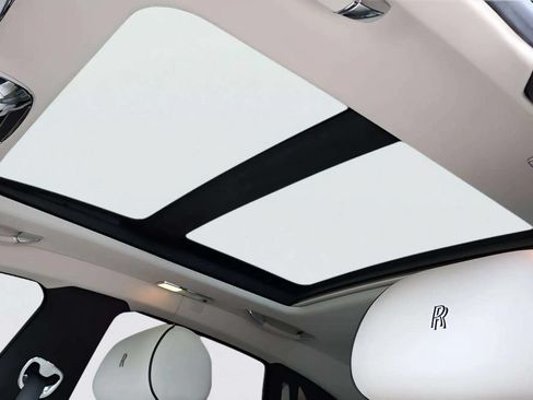 Certified 2016 Rolls-Royce Ghost RWD image 15