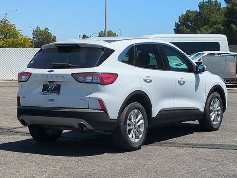 Used 2021 Ford Escape SE AWD/4WD image 8