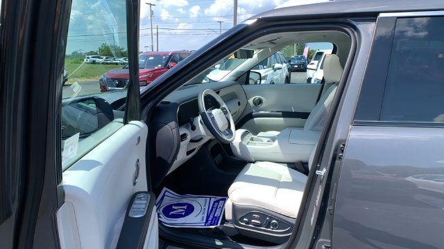 Certified 2026 Hyundai Palisade Calligraphy AWD/4WD image 9