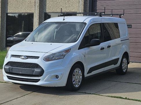 Used 2018 Ford Transit Connect XLT FWD image 3