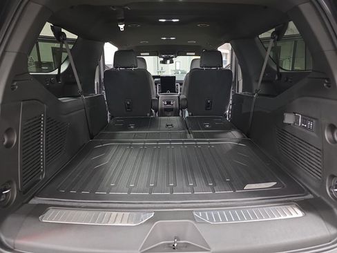 New 2026 GMC Yukon XL Denali w/ LPO, Floor Liner Package image 14