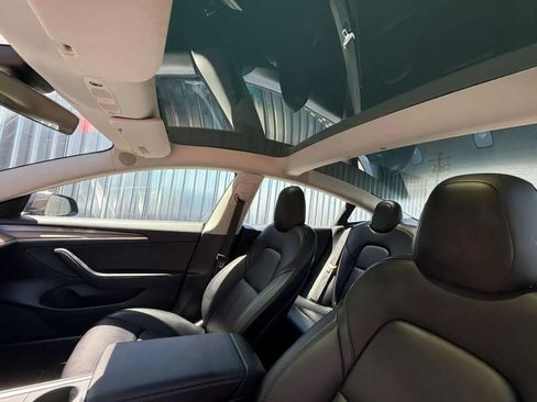 Used 2022 Tesla Model 3 Long Range AWD/4WD image 19