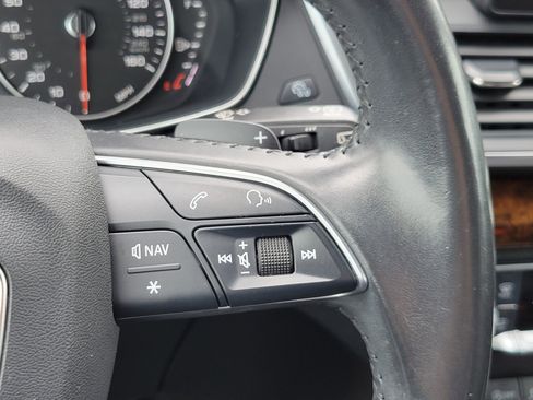 Used 2018 Audi Q5 2.0T Premium AWD/4WD image 12