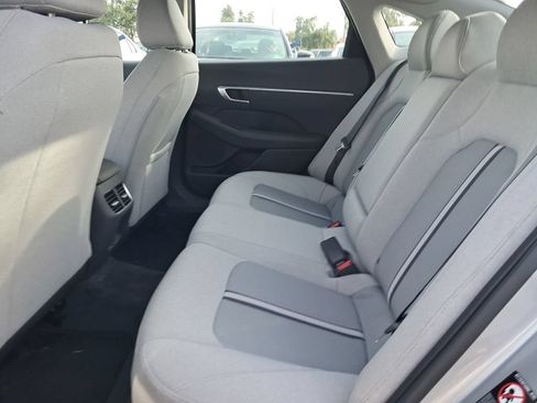 Used 2020 Hyundai Sonata SEL w/ Convenience Package FWD image 6