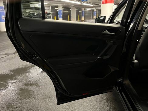 Used 2018 Volkswagen Tiguan S FWD image 16