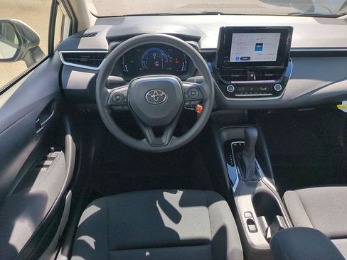 Used 2026 Toyota Corolla LE FWD image 28