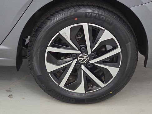 Certified 2024 Volkswagen Jetta S image 32