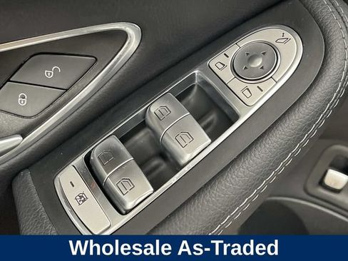 Used 2018 Mercedes-Benz C 350e Sedan image 31