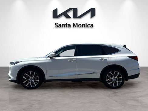 Used 2024 Acura MDX w/ Technology Package FWD image 3