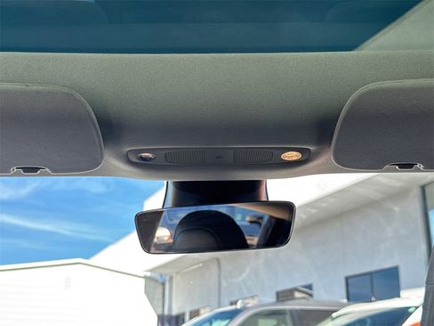 Used 2019 Tesla Model 3 Standard Range Plus image 24