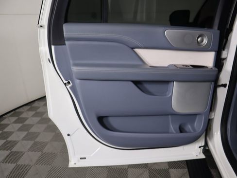 Used 2021 Lincoln Navigator L Black Label w/ Cargo Convenience Package image 27