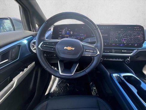 Certified 2024 Chevrolet Equinox EV LT w/ Active Safety Package 3 FWD image 7