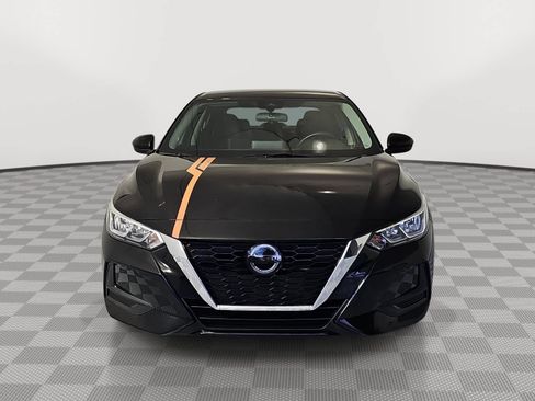 Certified 2021 Nissan Sentra SV FWD image 3